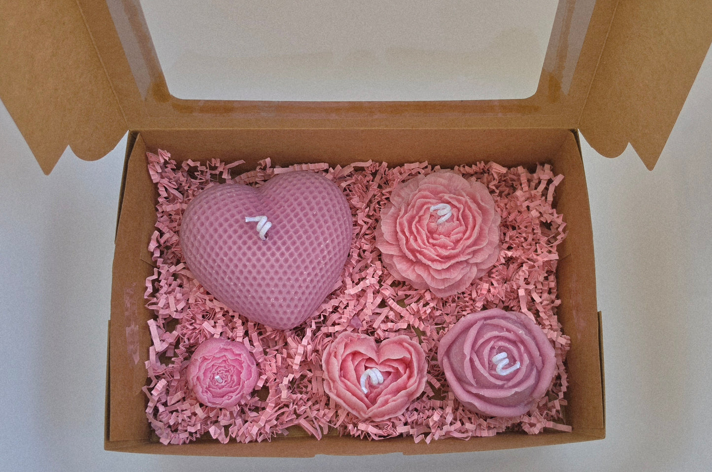 Escented Candles-Pack of 5. Pink. White Tea and Thyme.
